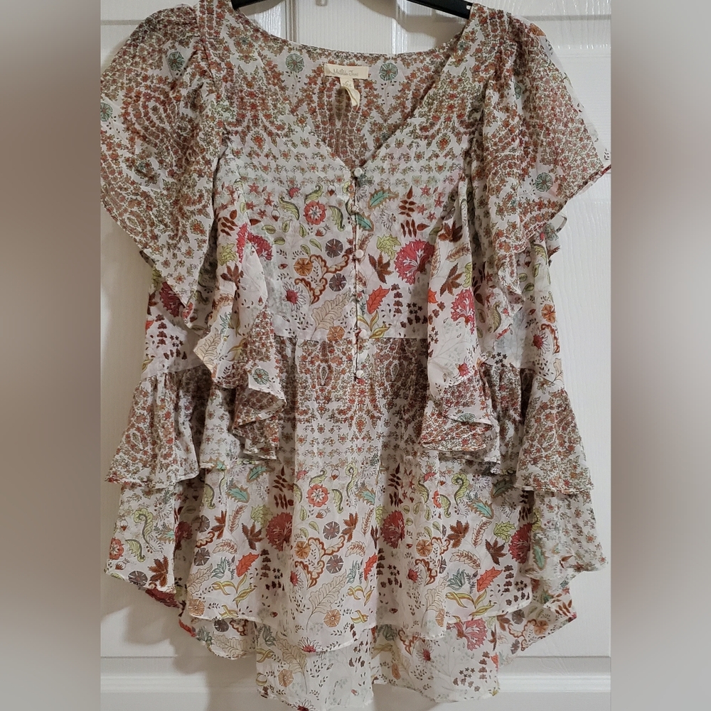 Matilda Jane Flowy Chifon like Floral Top. Size M